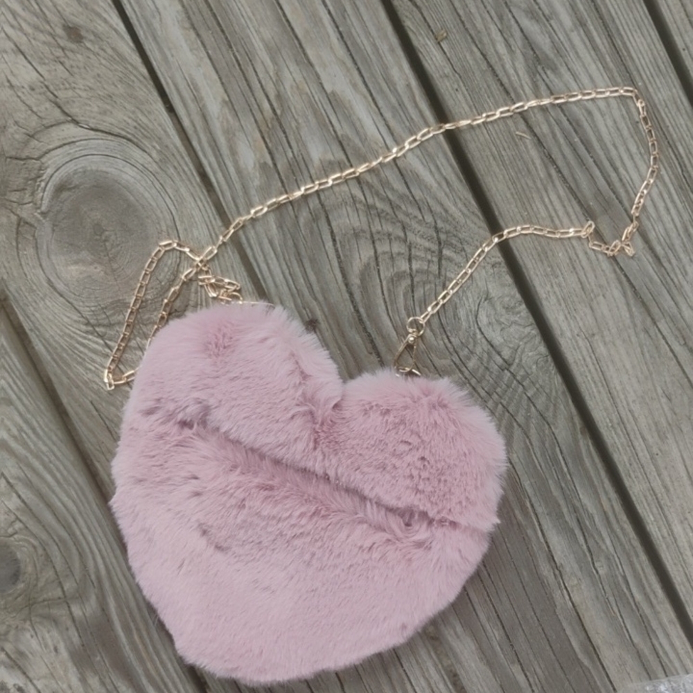 Pink Heart-Shaped Faux Fur Purse - Picture 2 of 6